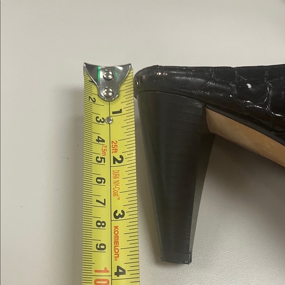 Brighton Black Patent Leather Mules with Silver Medallion Romeo size 9.5 M - Picture 9 of 10